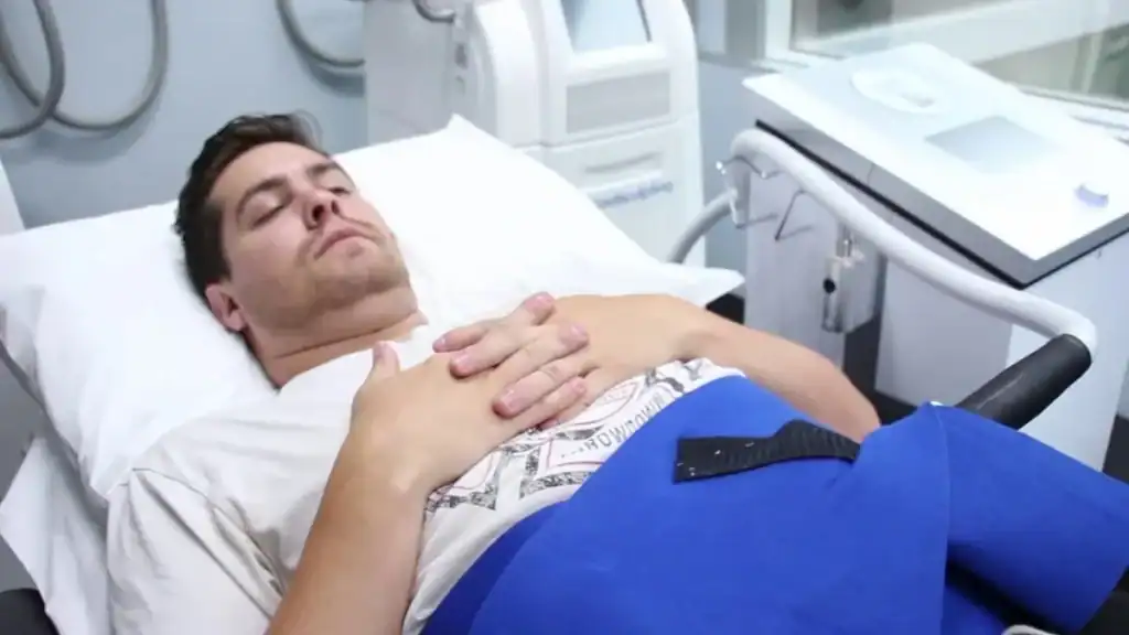 Transforming Bodies: Celebrity Success Stories and the Truth Behind Body Contouring 2 Image of male having body contouring West Bromwich treatment